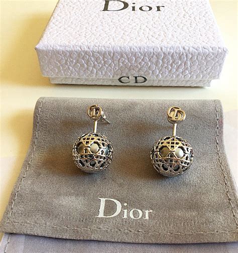 dior earrings outlet